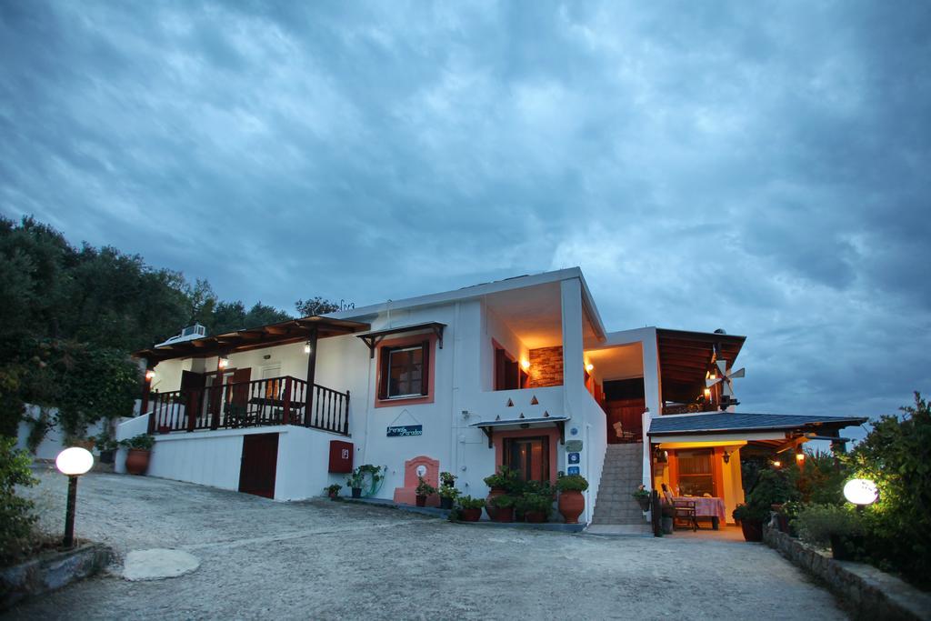 Irene' S Paradise Skopelos